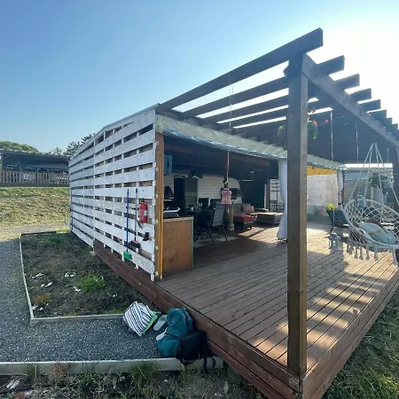 каравана Lotus- къмпинг гардения Campsite Lozenets